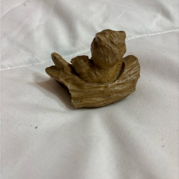 Small set of Brown Owl Figurine on Branch - Picture 2 of 3